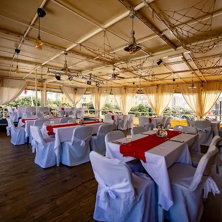 码头水上旅馆 旅馆