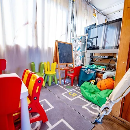 码头水上旅馆 * 里耶卡