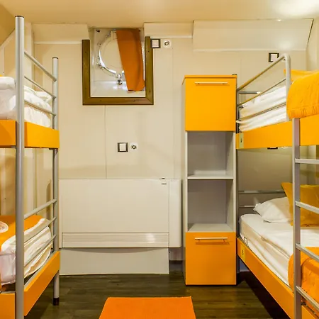 Hostel Marina