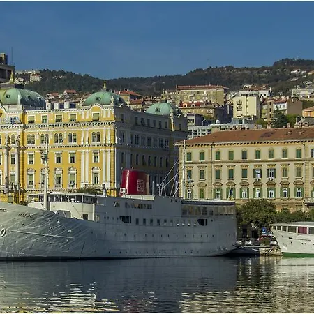 Hostel Marina Rijeka