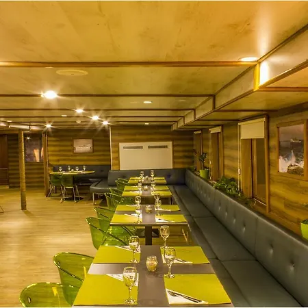 Hostel Marina *
