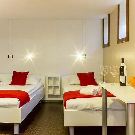 Marina Hostel